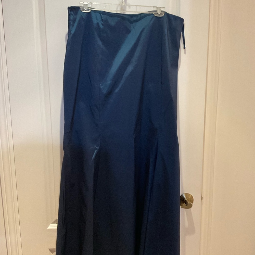 Gorgeous floor length mermaid gala skirt